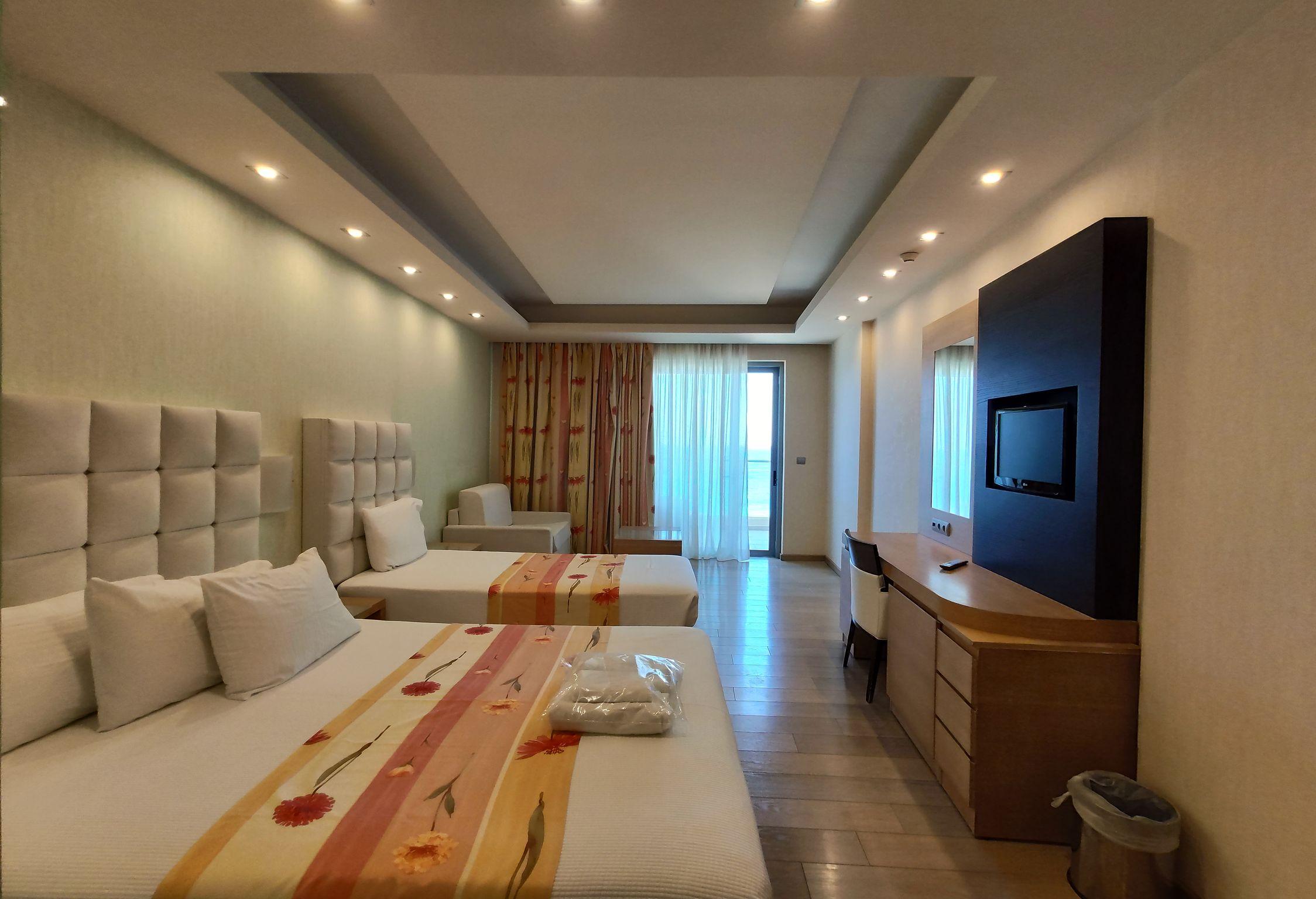 Konstantinos Palace Karpathos Esterno foto